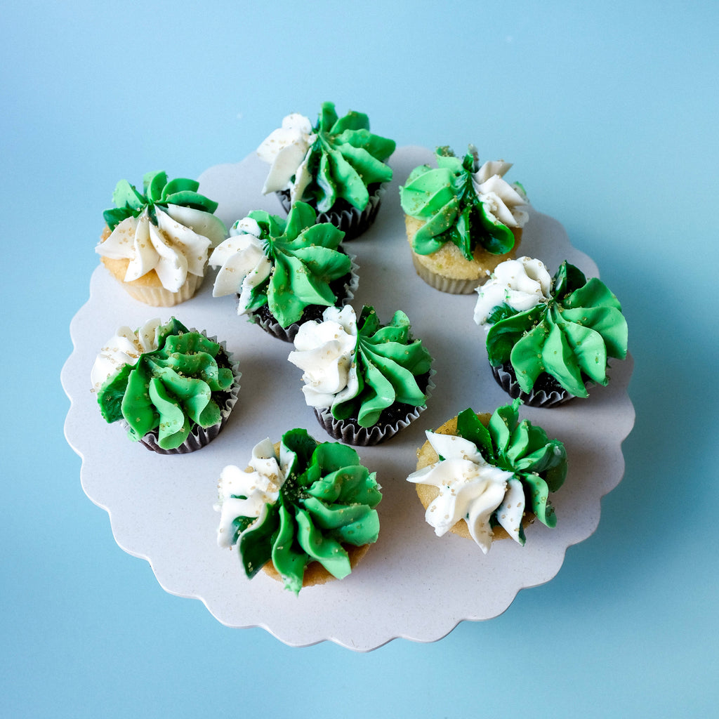 green and white cupcakes 